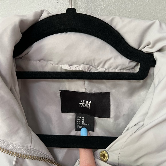 H&M Full Zip Hooded Rain Jacket Parka - Picture 7 of 7